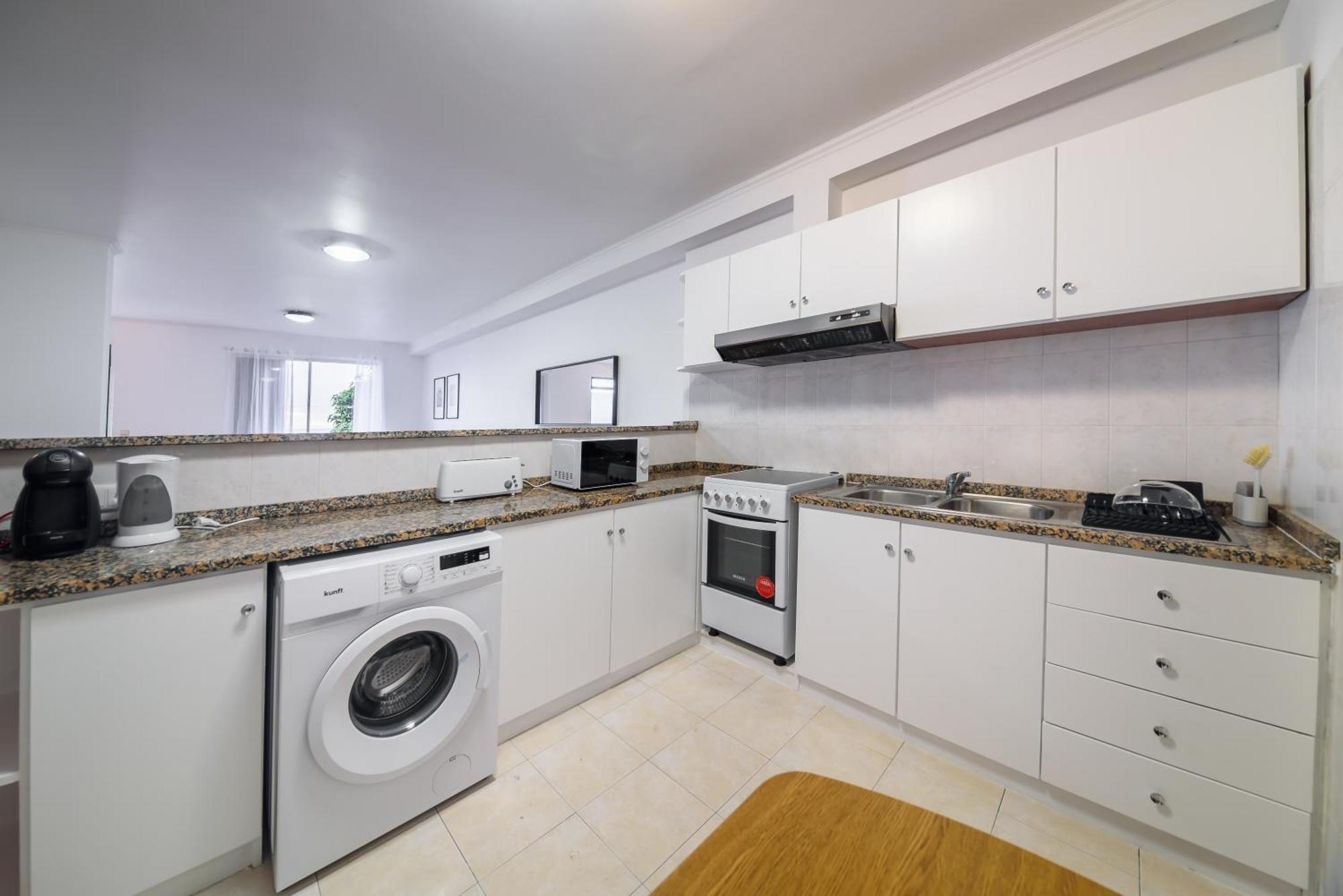 Bay View House By Mth Apartment ฟุงชาล ภายนอก รูปภาพ