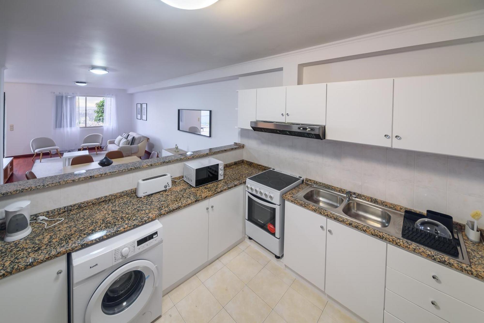 Bay View House By Mth Apartment ฟุงชาล ภายนอก รูปภาพ